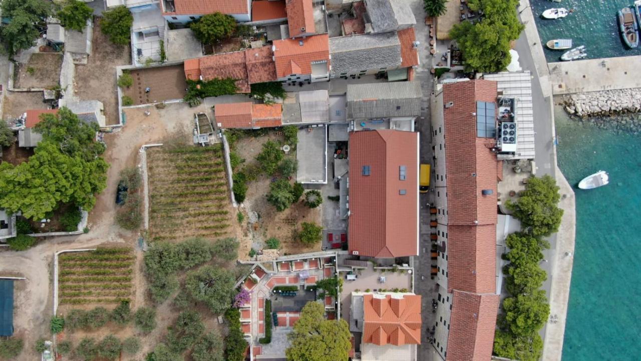 Apartman Lena Centar Bol Eksteriør billede